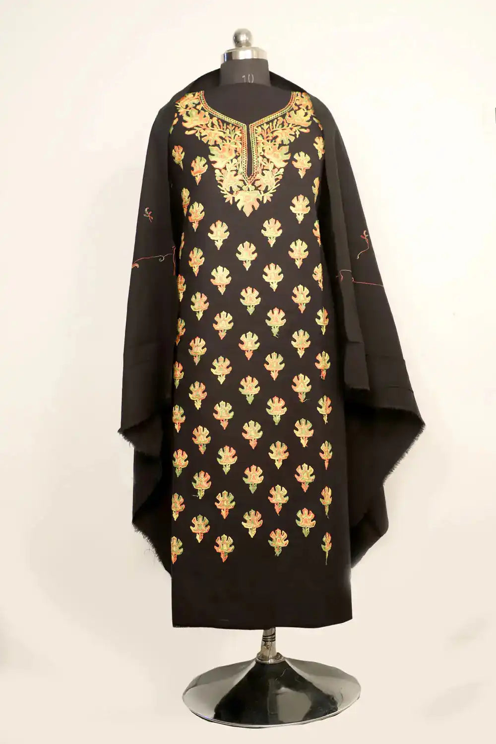 kashmir dress design 10 Best Kashmiri Dresses for a Chic Winter Wardrobe