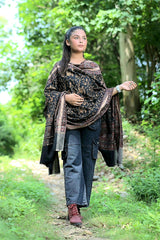 Black colour shawl