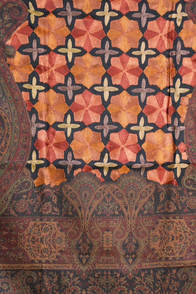 Black colour shawl
