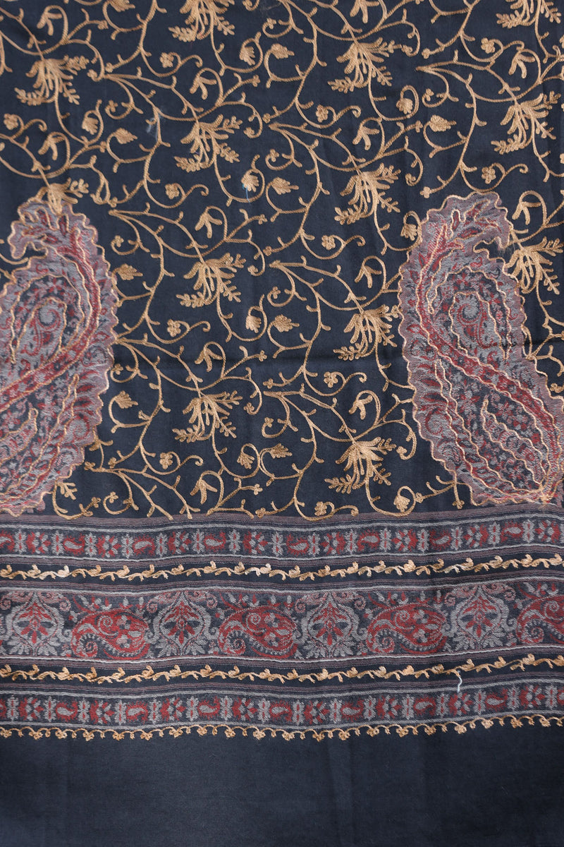 Black colour shawl