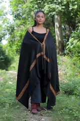 Black colour shawl