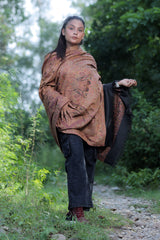 Black colour shawl