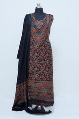 Blackcolour salwar kameez
