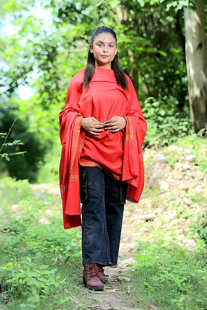 Red colour shawl