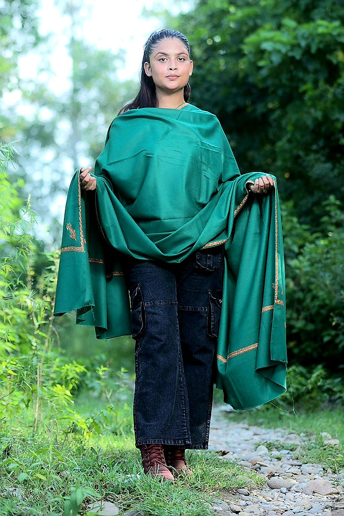 Green colour shawl - CraftKashmir